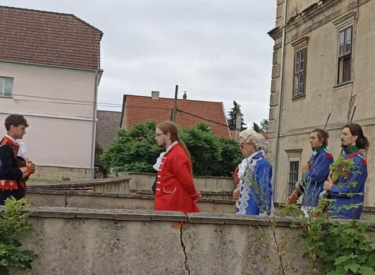 Na zámek přijel francouzský král